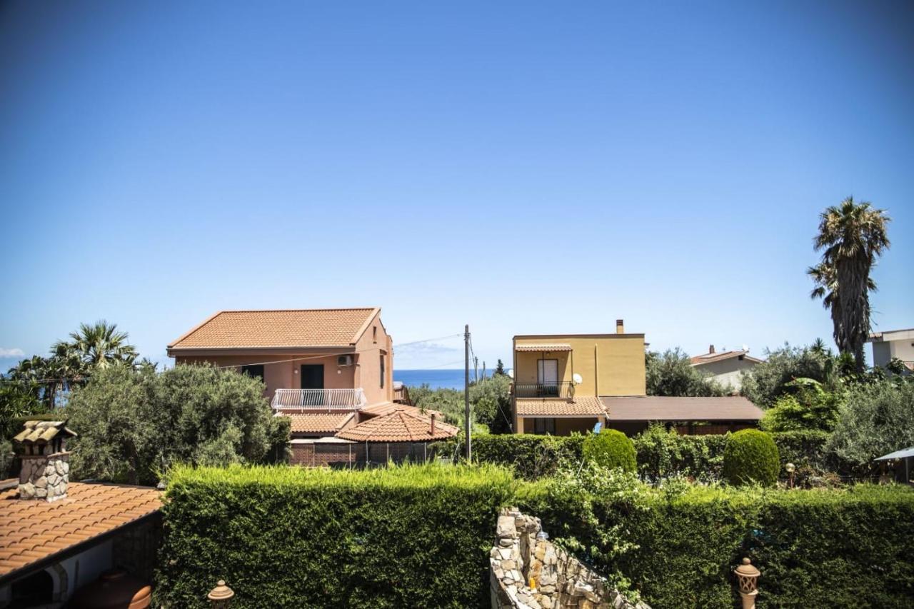 LUXURY VILLA WITH PRIVATE POOL AND PRIVATE GARDENS - Dimora Fanale Altavilla Milicia Exterior foto